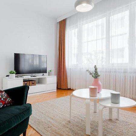 Gorgeous Apartment With Central Location In Sisli Istambul Extérieur photo