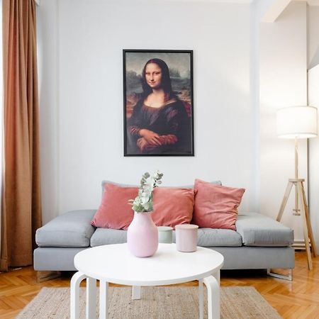 Gorgeous Apartment With Central Location In Sisli Istambul Extérieur photo